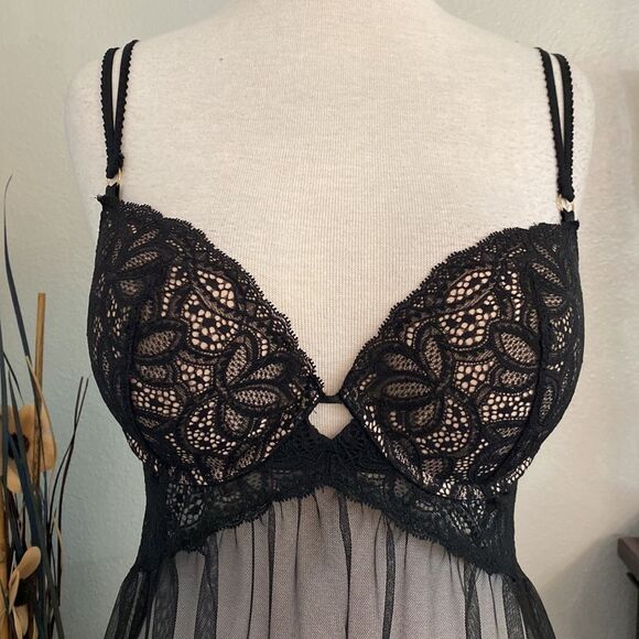 Victoria's Secret Babydoll  Black Lace Push Up Slip Size 36D - Picture 4 of 12